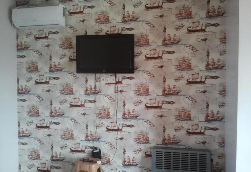 ファミリールーム, Private House In Batumi