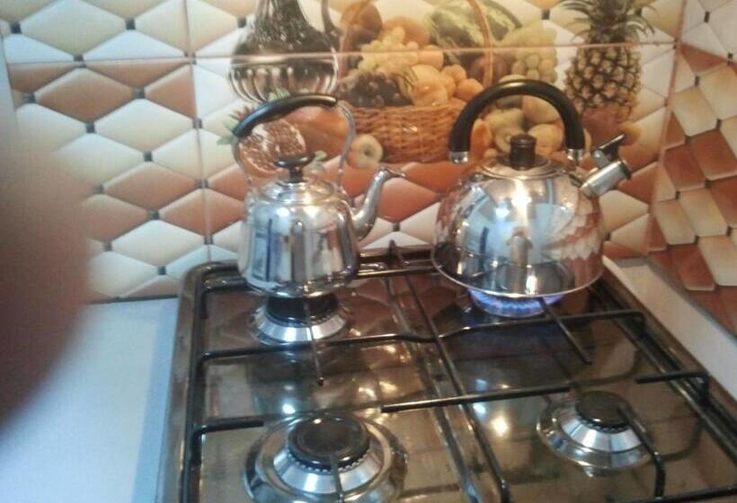 ファミリールーム, Private House In Batumi