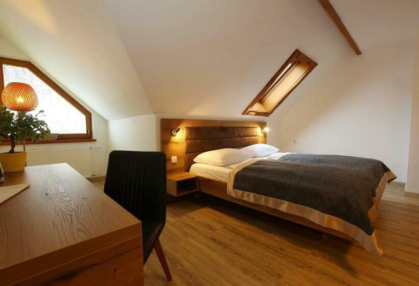 اتاق استاندارد, Vila Edelweiss Rooms&app Kranjska Gora
