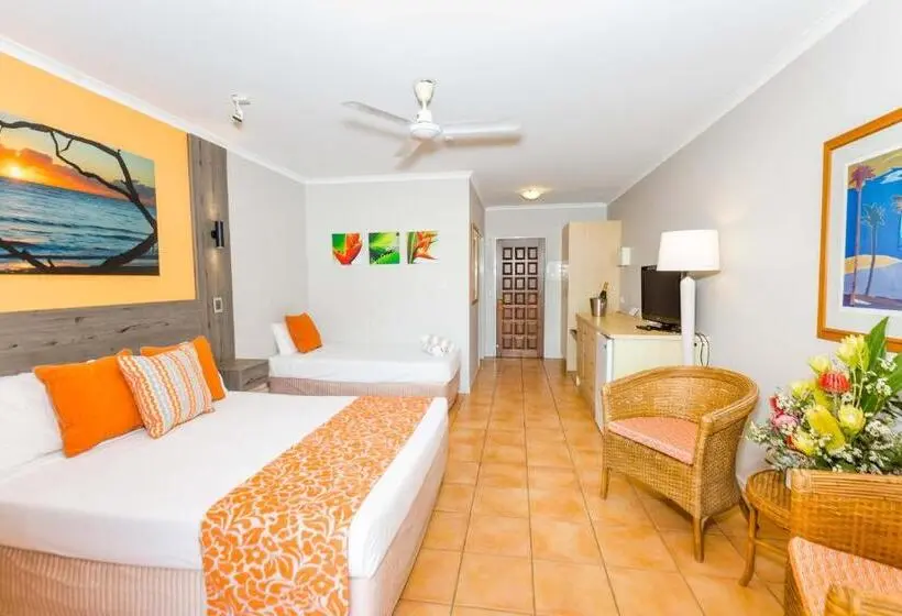 オーシャンビュースーペリアールーム, Turtle Cove Beach Resort   Adults Only Lgbtqia & Allies