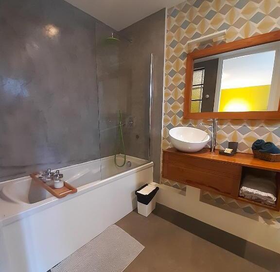 חדר סטנדרט עם מיטת קווין, Kêr L   Breizh & Breakfast