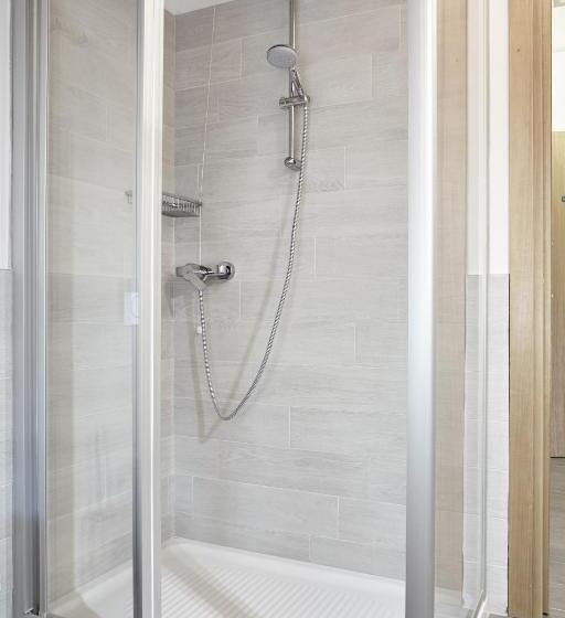 اتاق پنت هاوس, B&b Agora