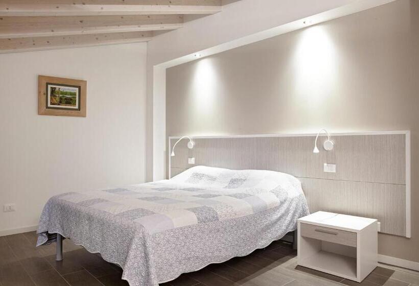 اتاق پنت هاوس, B&b Agora