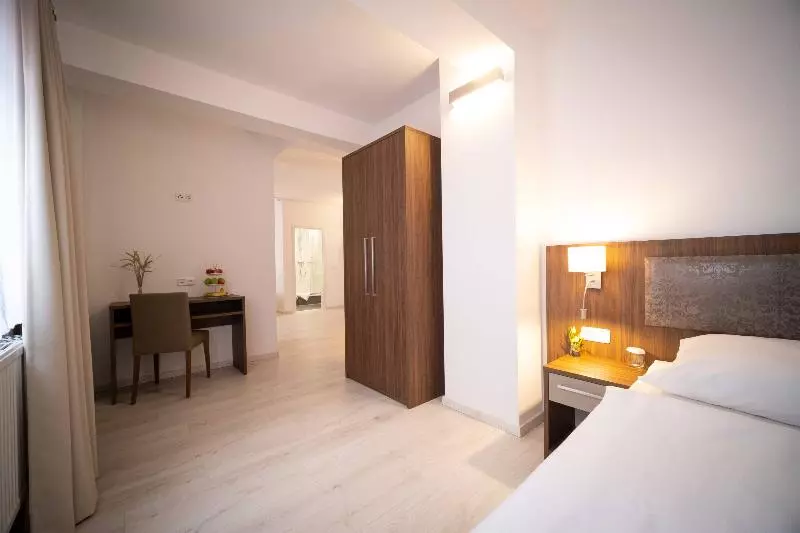 اتاق خانوادگی, Anor Hotel & Conference Center Frankfurt Airport