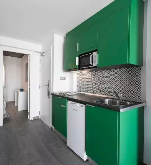 استودیوی استاندارد, Aparthotel Vibra Mogambo