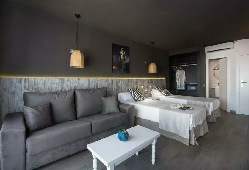 استودیوی استاندارد, Aparthotel Vibra Mogambo