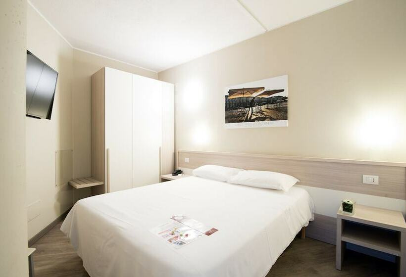 标准间, Best Quality Hotel Politecnico