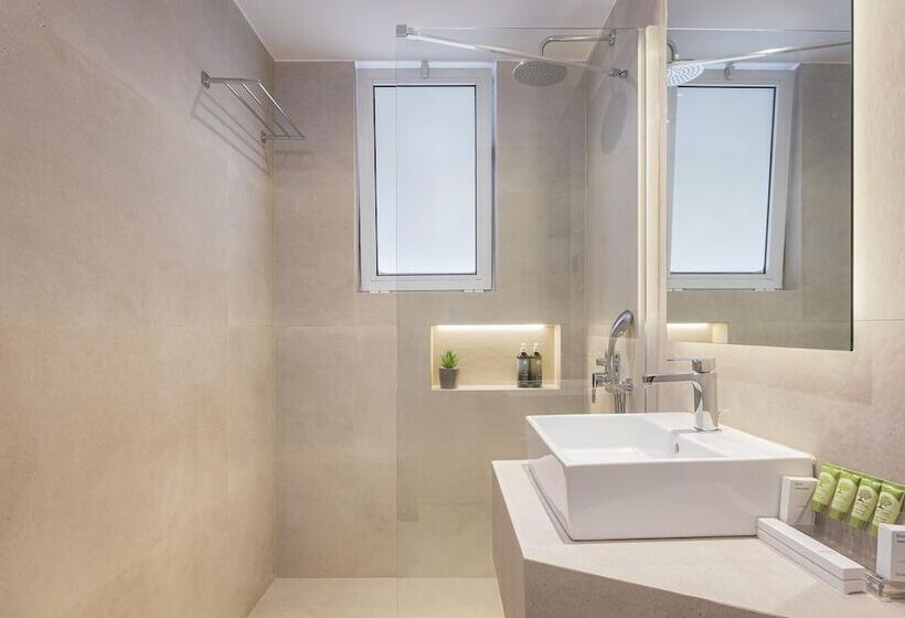 수피리어 룸, Acropolis Select