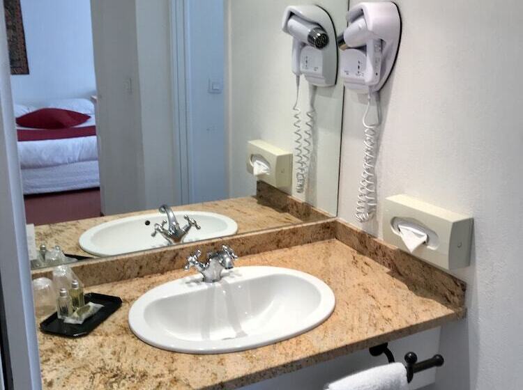 اتاق سوپریور با چشمانداز باغ, Avignon Grand