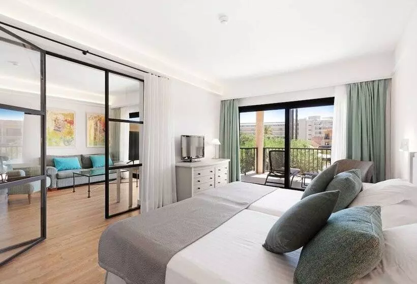 سوییت با چشم‌انداز استخر, Cm Mallorca Palace  Only Adults