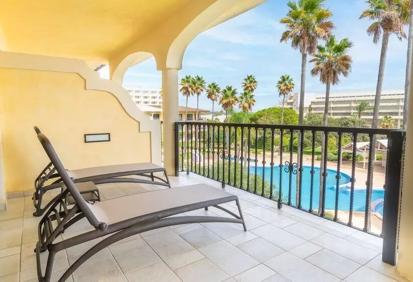 سوییت با چشم‌انداز استخر, Cm Mallorca Palace  Only Adults