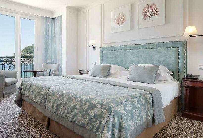 חדר קלאסי עם נוף לים, De Londres Y De Inglaterra