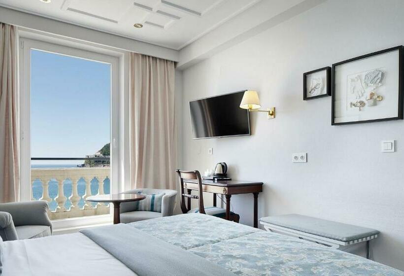 ベーシックルーム, De Londres Y De Inglaterra