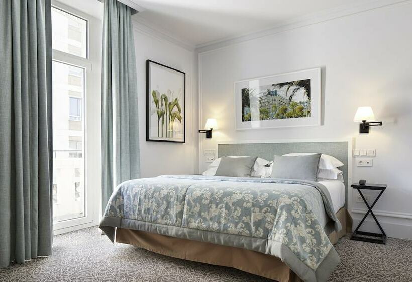 סוויטת ג'וניור נוף לים, De Londres Y De Inglaterra