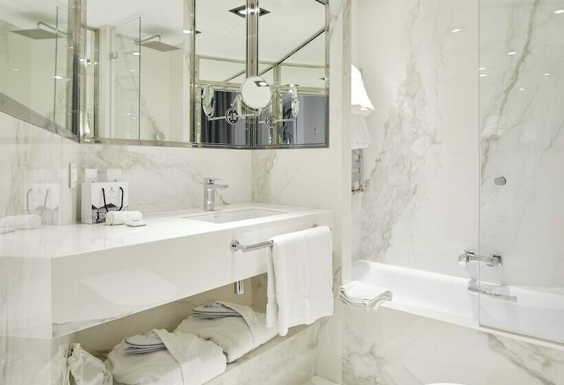 オーシャンビュージュニアスイート, De Londres Y De Inglaterra