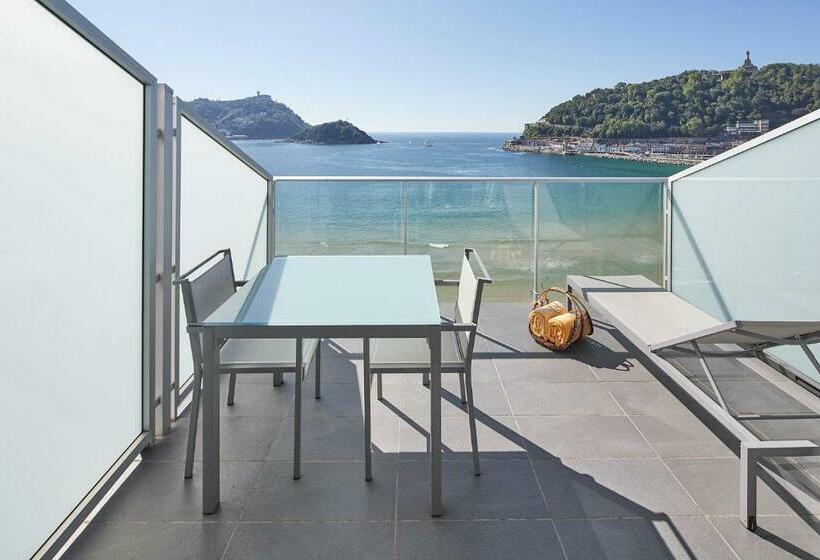 חדר פנטהאוז, De Londres Y De Inglaterra