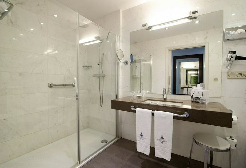 חדר פנטהאוז, De Londres Y De Inglaterra