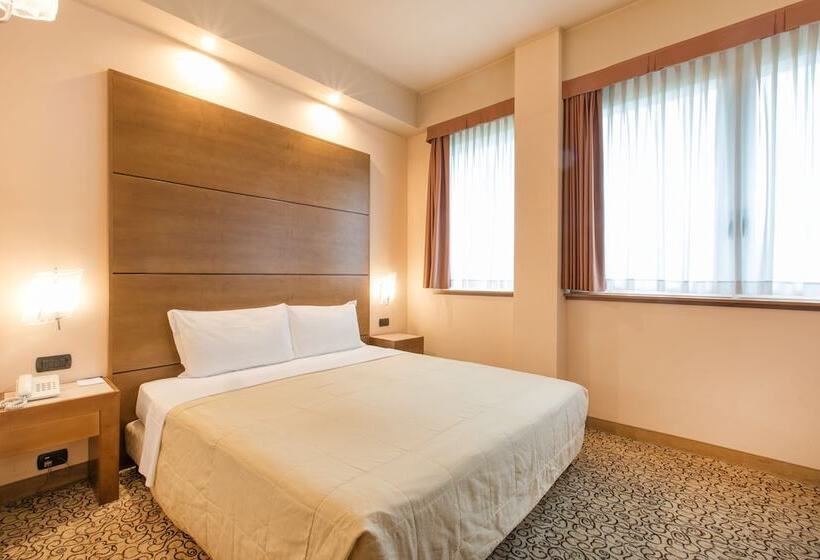 اتاق استاندارد, Europa