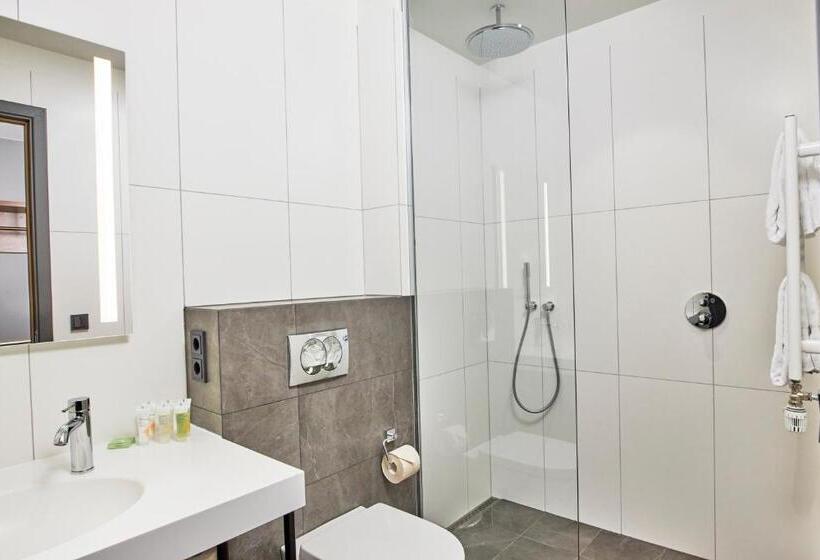 اتاق خانوادگی, Fosshotel Stykkisholmur