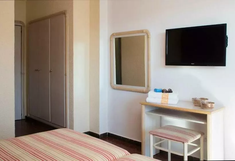 スタンダード４人部屋, Luna Park Hotel Yoga & Spa