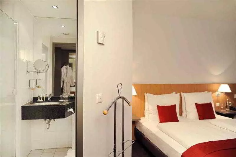 Standard Room, Mercure Hotel Hamburg Mitte