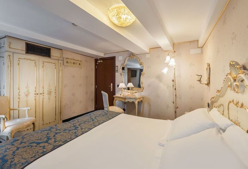 اتاق کلاسیک, Montecarlo