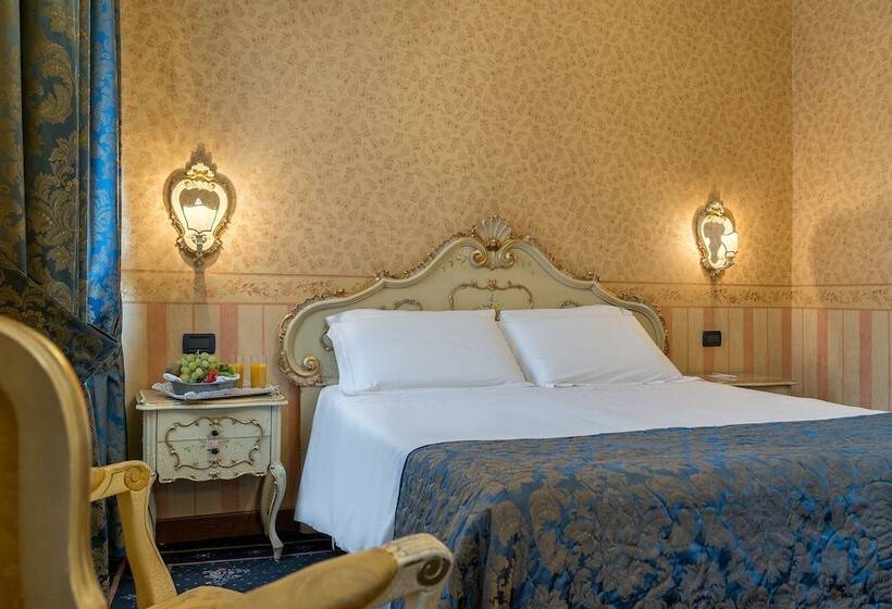 اتاق سوپریور, Montecarlo