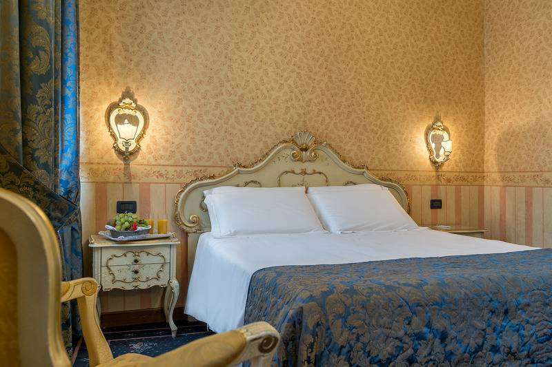 اتاق سوپریور, Montecarlo