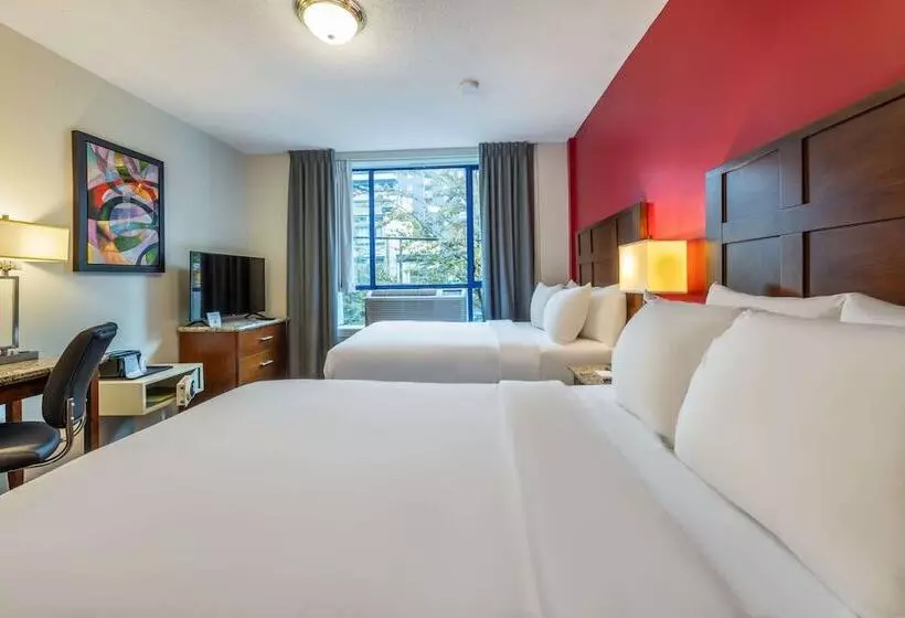 ２ダブルベッドのスタンダードルーム, Quality Inn & Suites