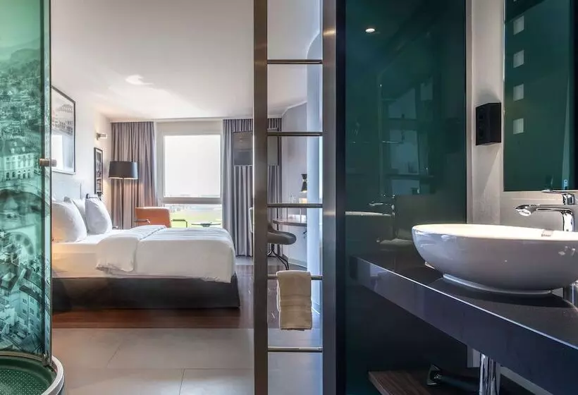 Standard-huone, Radisson Hotel Zurich Airport
