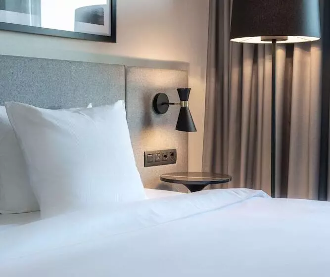 Superior-huone Näkymä, Radisson Hotel Zurich Airport