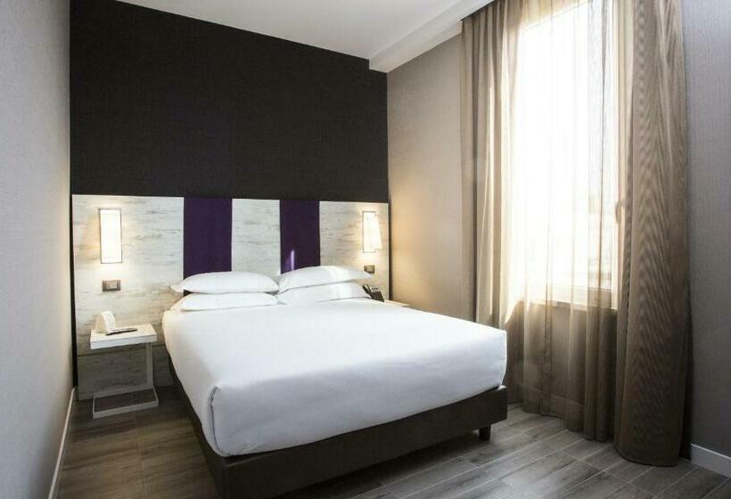 חדר קלאסי, The Guardian