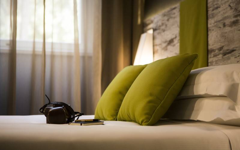 חדר משפחתי, The Guardian