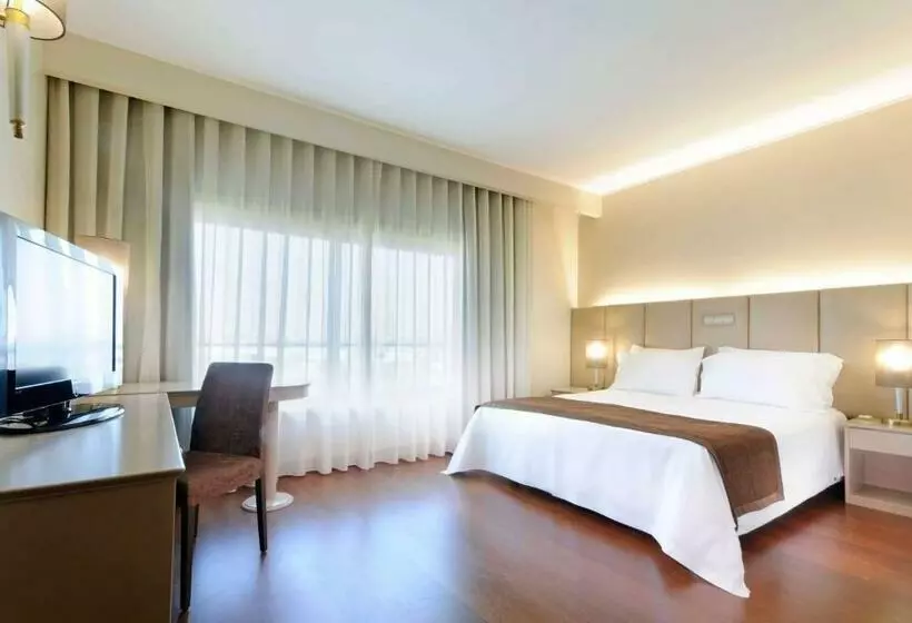 اتاق لوکس, Tryp By Wyndham Porto Expo