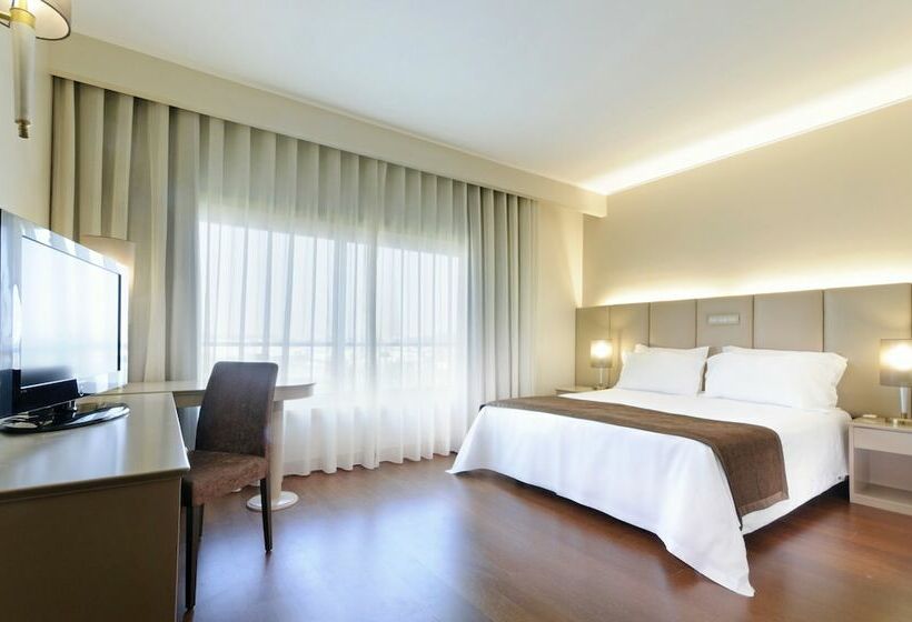 Номер Премиум, Tryp By Wyndham Porto Expo