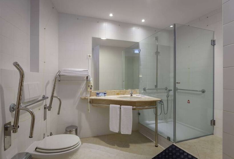 غرفة قياسية لذوى الاحتياجات الخاصة, Tryp By Wyndham Porto Expo