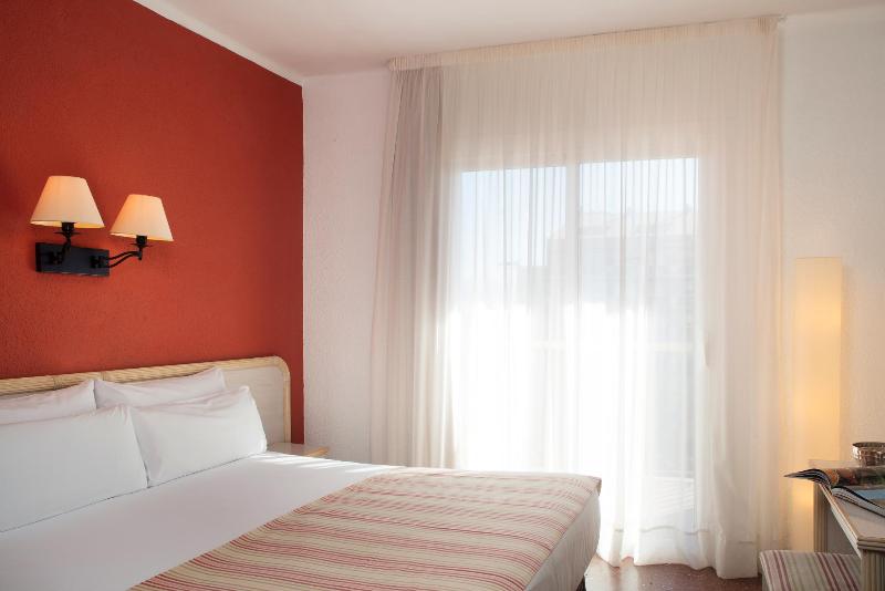 Номер Стандарт Трехместный, Luna Park Hotel Yoga & Spa