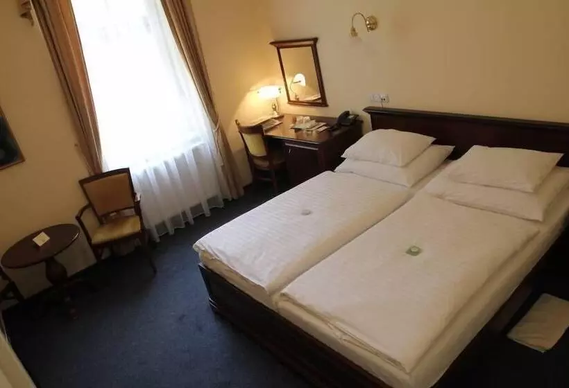 スタンダードルーム, Parkhotel Richmond