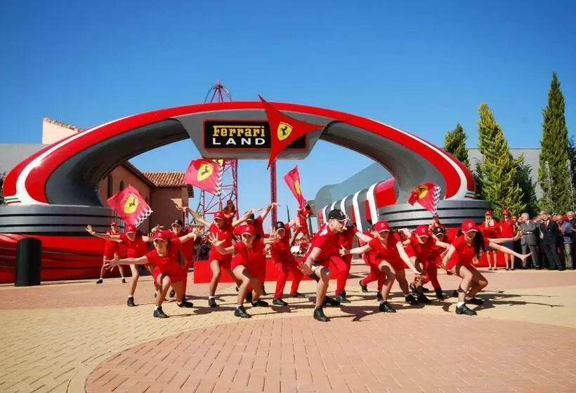 اتاق خانوادگی, Portaventura®  Caribe  Includes Portaventura Park Tickets