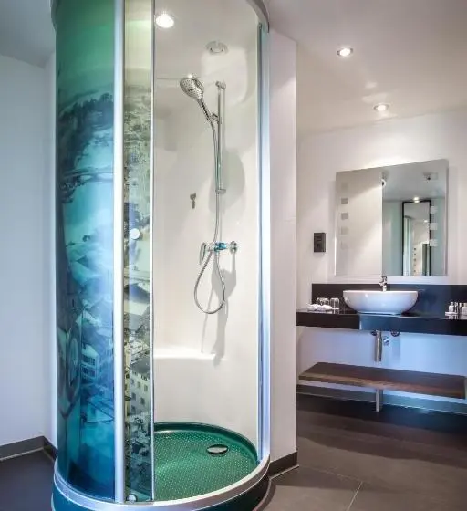 眺望のあるファミリールーム, Radisson Hotel Zurich Airport