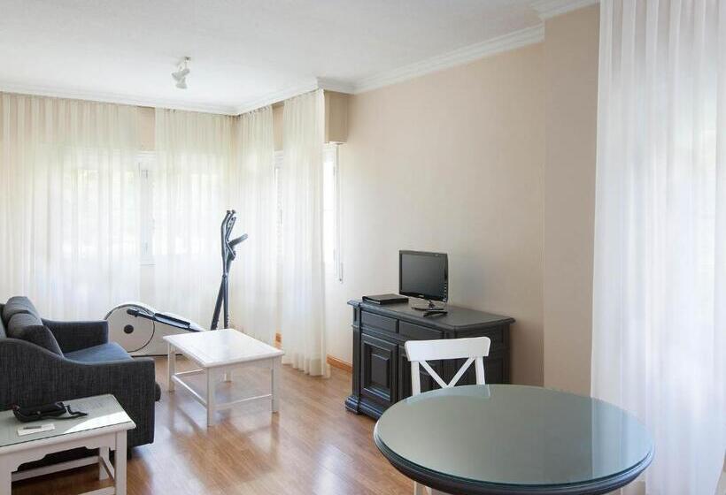 آپارتمان 1 خوابه, Th Aravaca