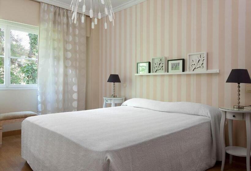 آپارتمان 1 خوابه, Th Aravaca