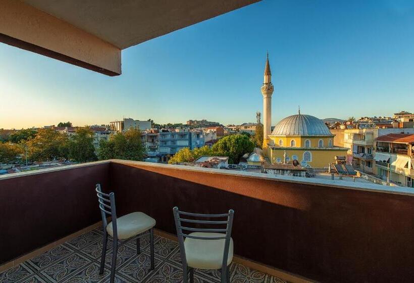 带阳台的三人标准间, Ephesus Centrum