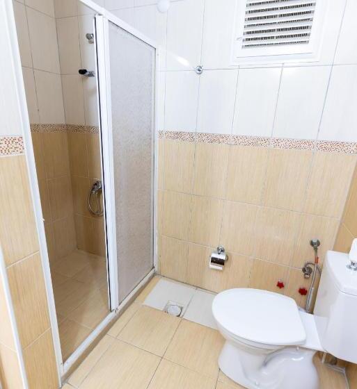 带阳台标准四人间, Ephesus Centrum