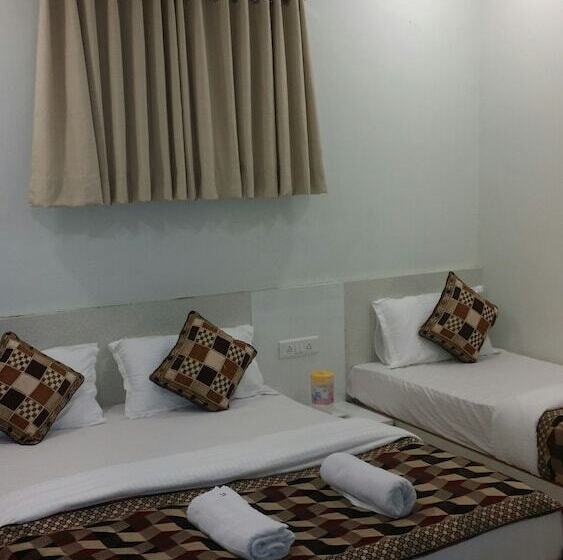 اتاق استاندارد سه نفره, Kf Residency