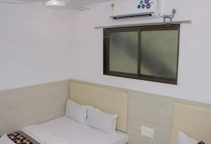اتاق استاندارد سه نفره, Kf Residency