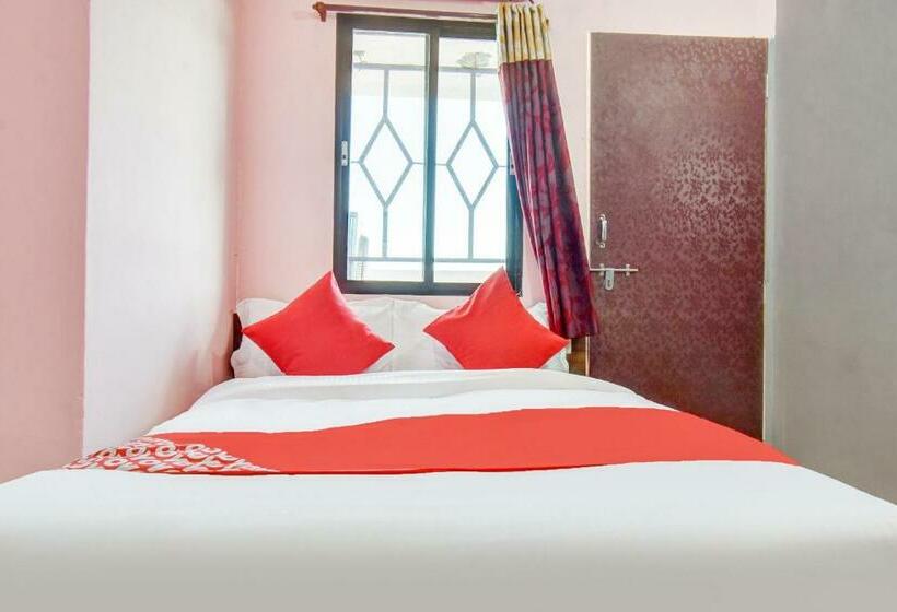 Triple Classic Room, Flagship Hotel Lotus Inn