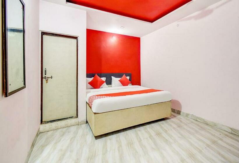 Triple Classic Room, Flagship Hotel Lotus Inn