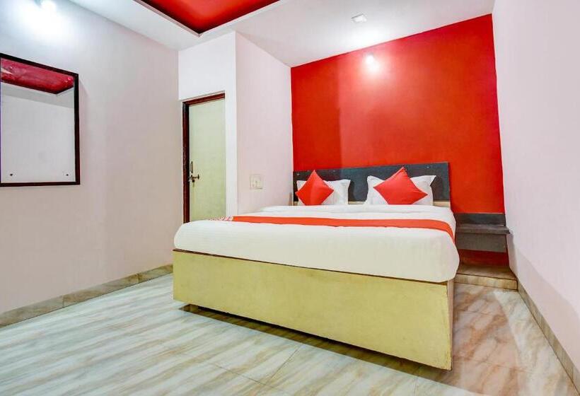 Triple Classic Room, Flagship Hotel Lotus Inn