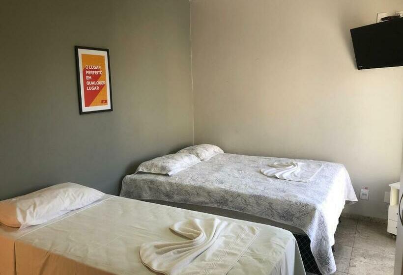 اتاق لوکس سه تخته, Vitrine